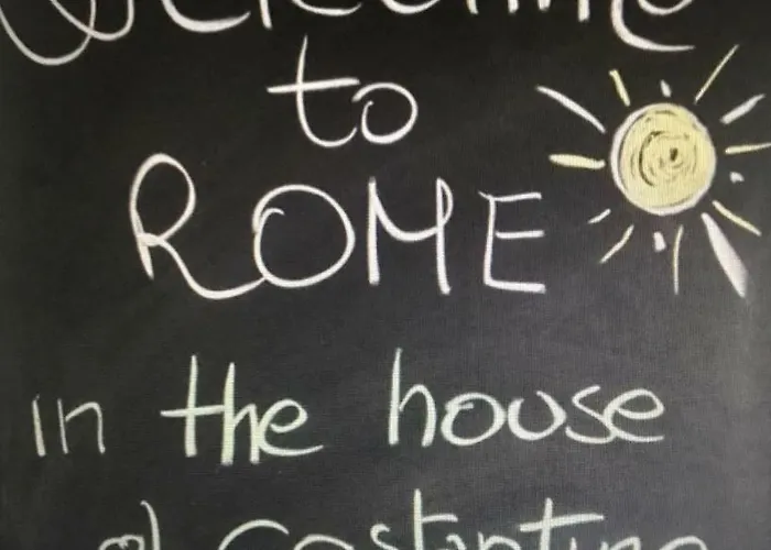 Top-floor Apartment, 4 Metro Stops From The Colosseum רומא